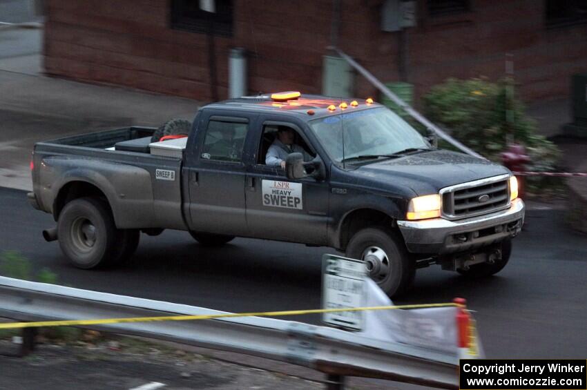 Heavy Sweep 2 Ford F-350 Truck after SS15 (Lakeshore Drive).