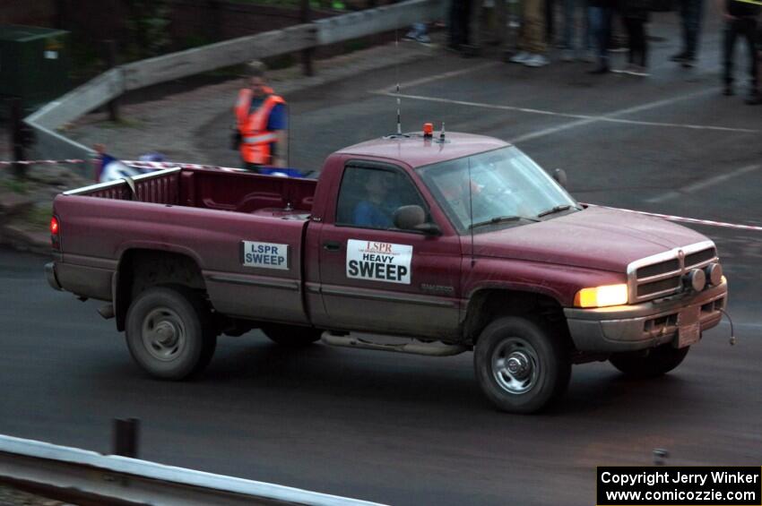 Heavy Sweep 3 Dodge Ram 2500  Truck after SS15 (Lakeshore Drive).