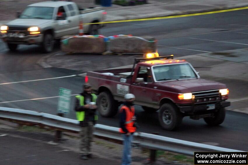 Heavy Sweep 5 Ford F-150 Truck after SS15 (Lakeshore Drive).