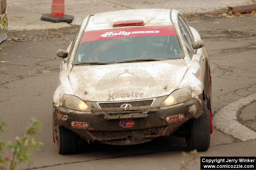 Michael Hooper / Claudia Barbera-Pullen Lexus IS350 on SS15 (Lakeshore Drive).