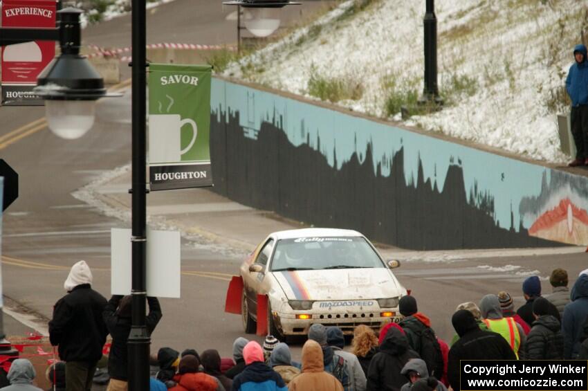 Kevin Schmidt / Brian Flint Maxda RX-7 on SS15 (Lakeshore Drive).