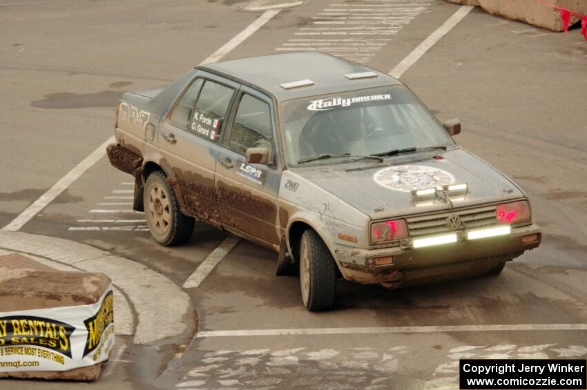 Cory Grant / Kevin Forde VW Jetta on SS15 (Lakeshore Drive).