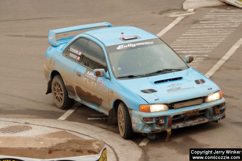 Jeff Hueser / Dylan Stevens Subaru Impreza 2.5RS on SS15 (Lakeshore Drive).