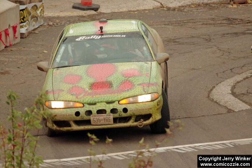 Eric Carlson / Camille Carlson Mitsubishi Eclipse on SS15 (Lakeshore Drive).