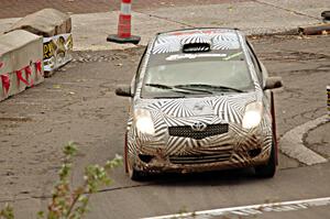 Tracey Gardiner / Tracy Manspeaker Toyota Yaris on SS15 (Lakeshore Drive).