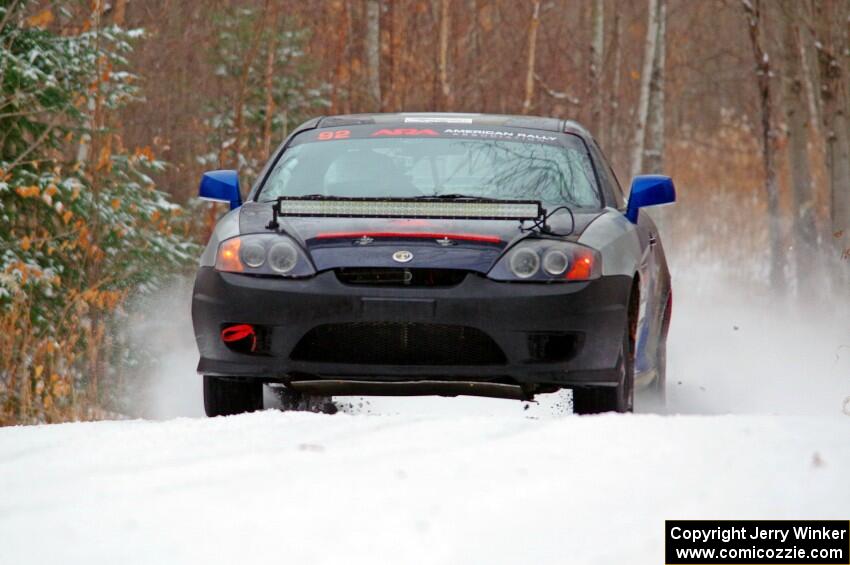 Paul Johansen / Susi Little Hyundai Tiburon on SS1.