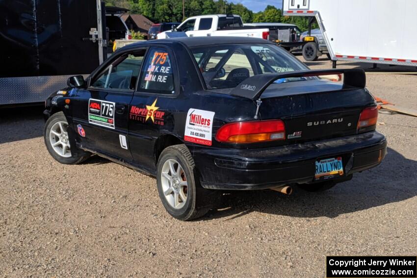 Mark Rue / Kristian Rue Subaru Impreza 2.5RS before the event.