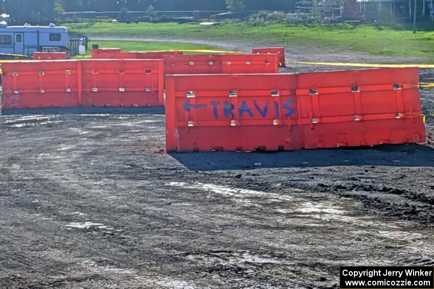 A note left on the barrier for Travis Pastrana, as he crashed out at the first corner of the event in 2018.