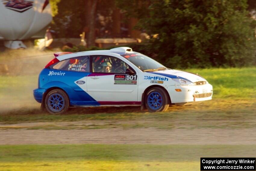Chris Miller / Michelle Miller Ford Focus ZX3 on SS2.