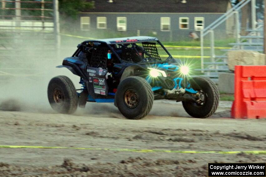 Tadd Rigsby / Camron Harshman Can-Am Maverick X3 on SS1.