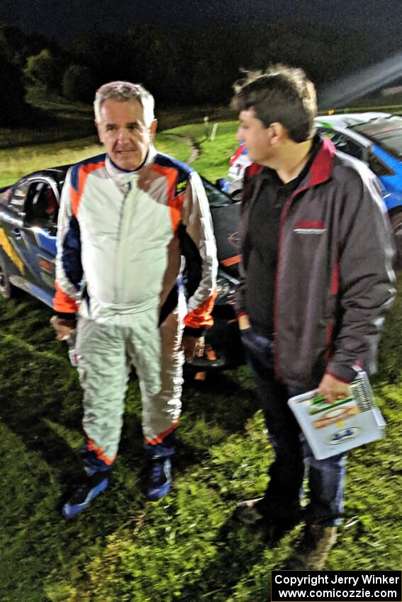 Frank Cunningham converses with Mike Shaw at Thursday night's parc expose.