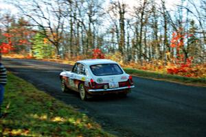 Phil Smith / Dallas Smith MGB-GT at speed on SS16, Brockway Mt.