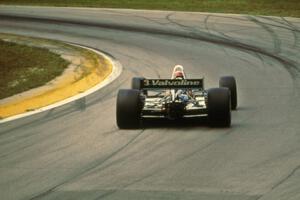 Al Unser, Jr.'s Lola T-93/07/Chevy