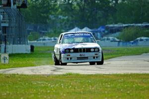 Mike Campbell's ITA BMW 325is