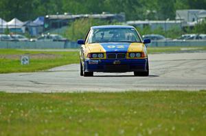 Scott Sinnott's ITR BMW 325i