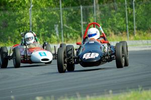 Jon Belanger's Autodynamics Mk. V Formula Vee and Jim Gaffney's RCA Formula Vee