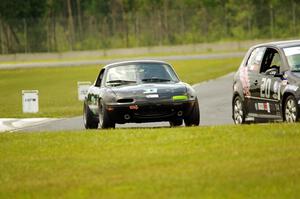 Cody Lindman's STL Mazda Miata