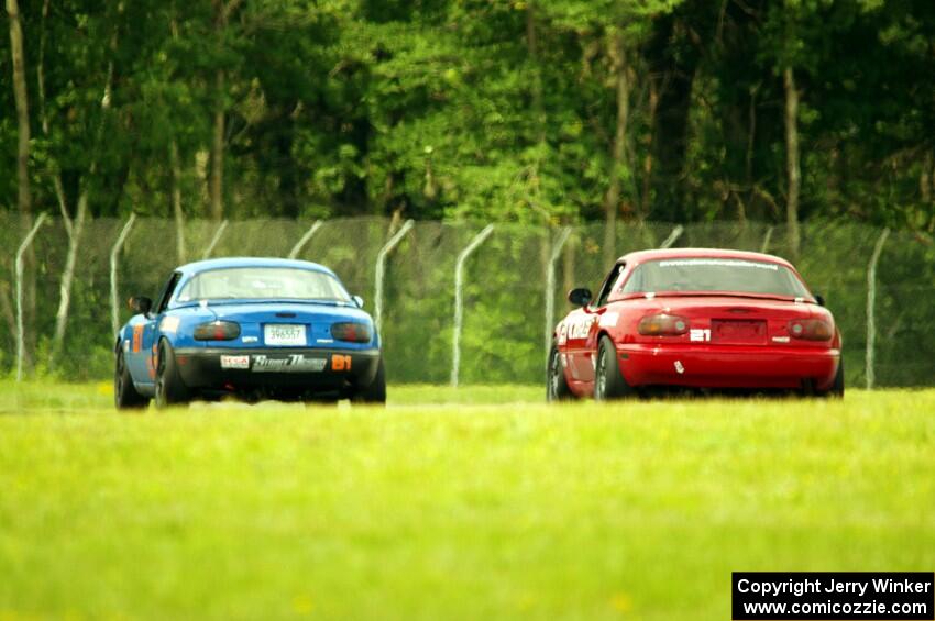 Gordon Kuhnley's and Andrew Jenkins' Spec Miata Mazda Miatas