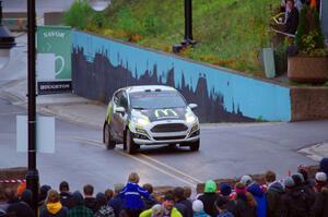 Ryan Booth / Rhianon Gelsomino Ford Fiesta R2T on SS15, Lakeshore Drive.