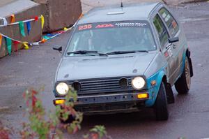 Mark Rokus / Mike Van Alphen VW GTI on SS15, Lakeshore Drive.