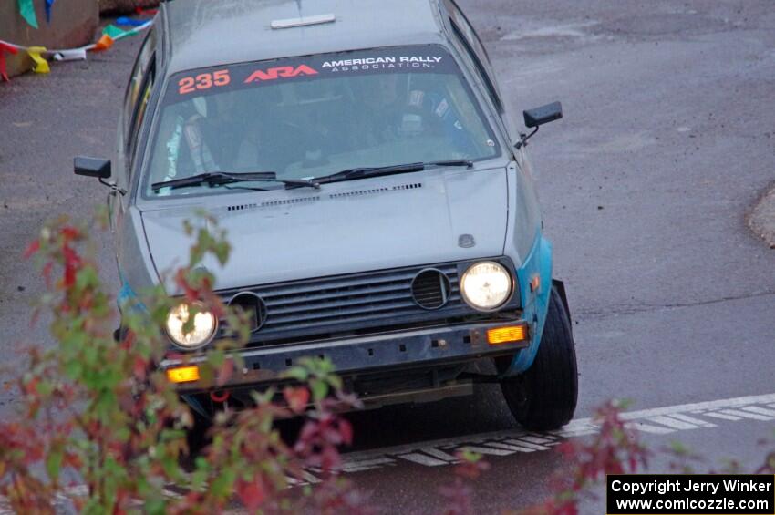 Mark Rokus / Mike Van Alphen VW GTI on SS15, Lakeshore Drive.