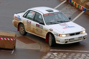 Pete Rizzo / Rebecca Ruston Mitsubishi Galant VR-4 on SS15, Lakeshore Drive.