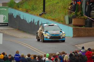 Barry McKenna / Andrew Hayes Ford Fiesta on SS15, Lakeshore Drive.