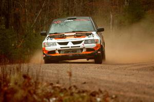 Tim Whitteridge / Mitch Meadows Mitsubishi Lancer Evo VIII on SS1.