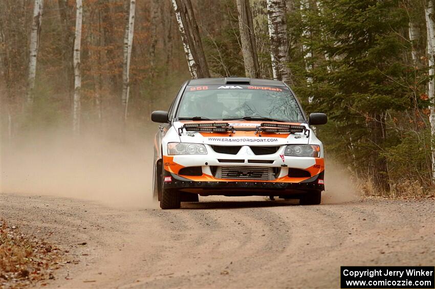 Tim Whitteridge / Mitch Meadows Mitsubishi Lancer Evo VIII on SS1.