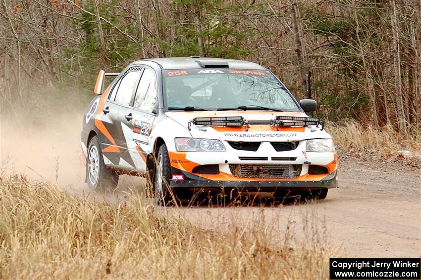 Tim Whitteridge / Mitch Meadows Mitsubishi Lancer Evo VIII on SS2.