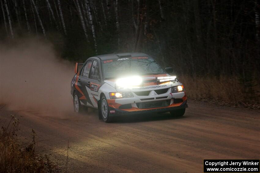 Tim Whitteridge / Mitch Meadows Mitsubishi Lancer Evo VIII on SS3.
