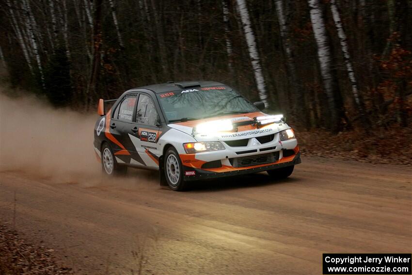 Tim Whitteridge / Mitch Meadows Mitsubishi Lancer Evo VIII on SS3.
