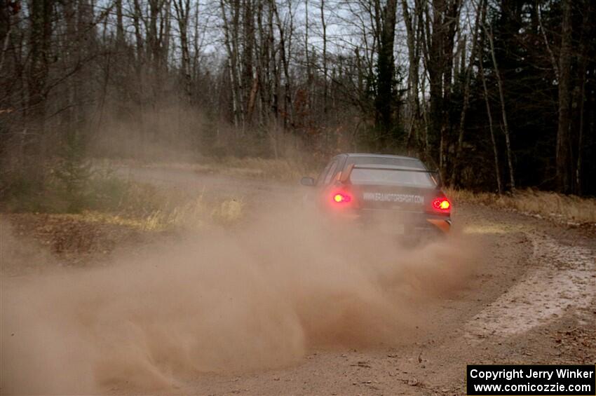 Tim Whitteridge / Mitch Meadows Mitsubishi Lancer Evo VIII on SS3.