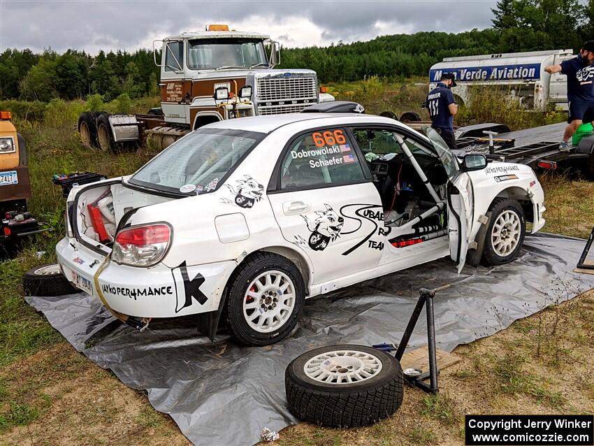 Pete Schaefer / Kevin Dobrowolski Subaru Impreza 2.5i before the start of the event.