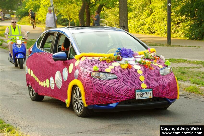 ArtCar 7 - Toyota RAV4