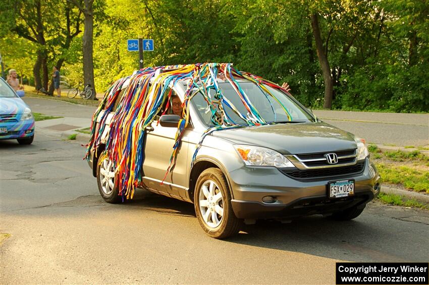 ArtCar 10 - Honda C-RV