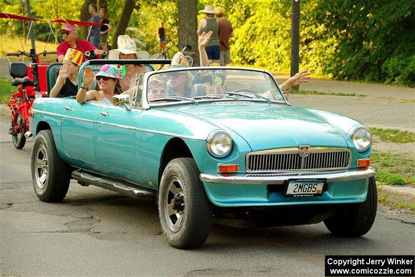 ArtCar 23 - MGB Stretch Limo