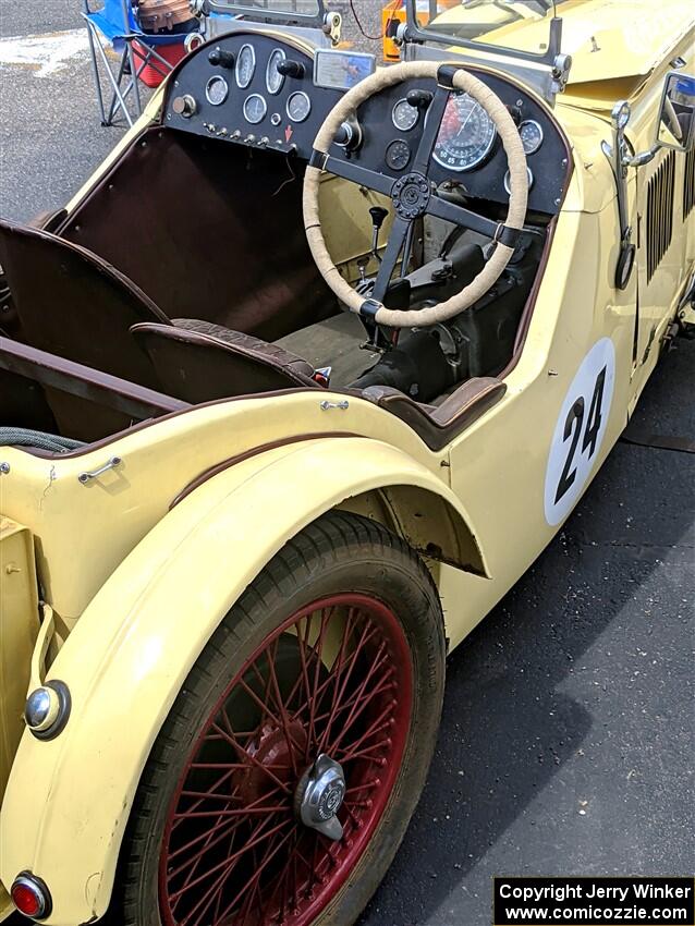 MG PA