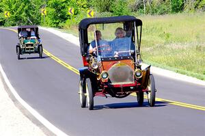 Mark Desch's 1905 Stevens-Duryea R and Eric Hylen's 1907 Maxwell