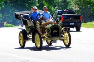 Carlton Pate's 1905 Ford Model F