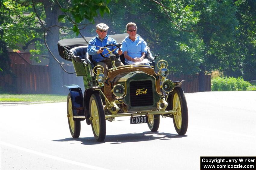 Carlton Pate's 1905 Ford Model F