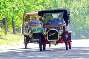 Anton Traut's 1909 Buick and Westley Peterson's 1911 Maxwell