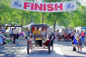 Ron Gardas, Jr.'s 1908 Ford Model S at the finish.