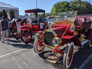 Paul Sloan's 1908 Ford and Todd Asche's 1909 Buick