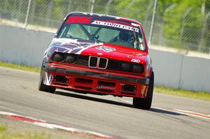 Mike Campbell's ITS BMW 325is