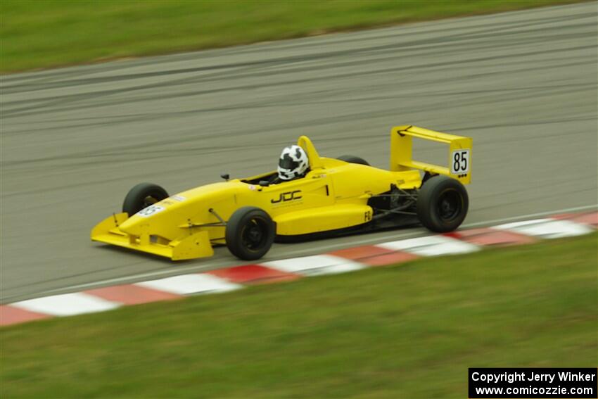 John Miller's Van Diemen RF06 Formula Continental