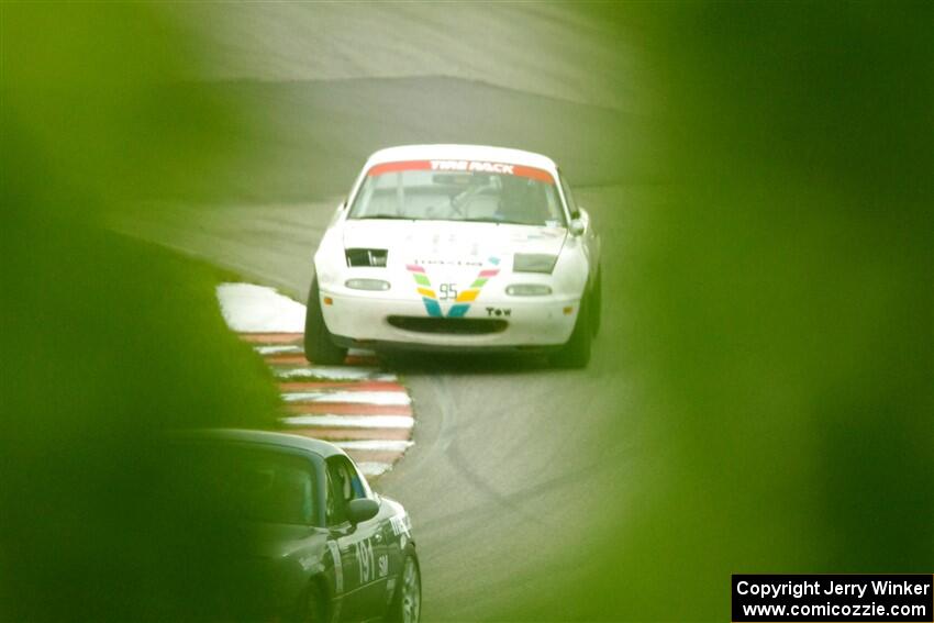 Mark Fitzpatrick's ITJ Mazda Miata