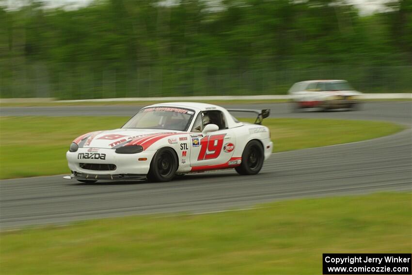 Justin Elder's STL Mazda Miata