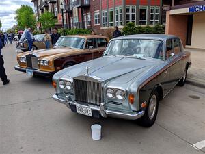 Rolls Royce Silver Shadow (foreground) and Silver Shadow II