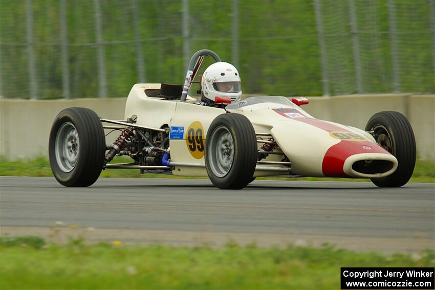 Helmut Friedrich's Caldwell D9 Formula Ford